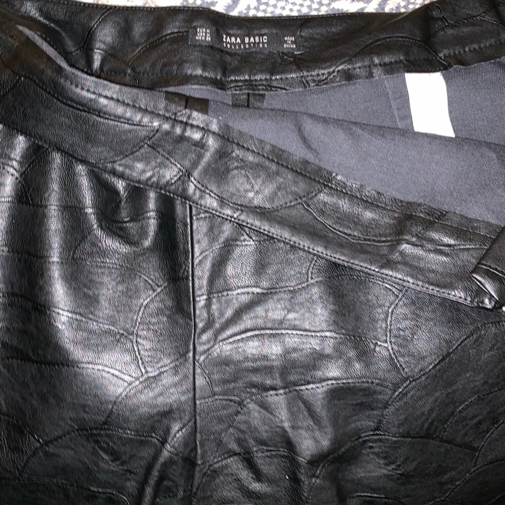 Pattern shorts - Picture 2 of 2